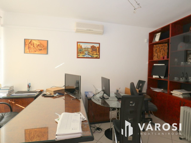 Szegeden frekventált helyen működő Ipartelep Eladó!