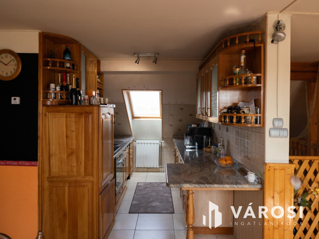 Kübekházi Csoda befektetésre és lakóházra