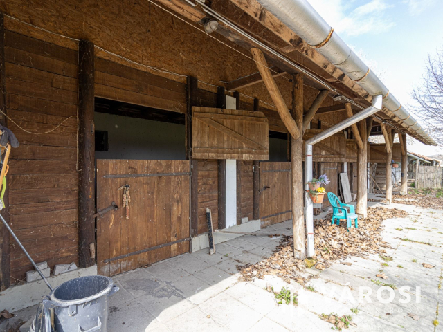 Kiskunlacházán 45000nm gazdálkodásra alkalmas terület!