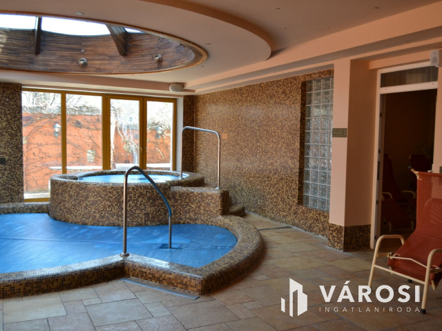 Balatonnál, étterem, hotel, wellness és rendezvényközpont !