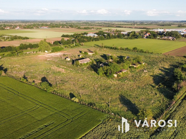 Kiváló adottságú ipari terület eladó