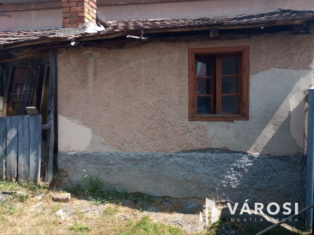 Pásztó, Hasznos: a kis parasztház újjászületésre vár