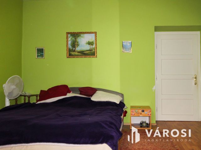 Napellemes ház Dömösön, elérhető áron