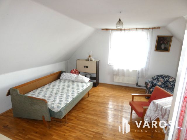 Nagycsaládos otthon Tapolcán – 160 m², 5 szoba, 2 fürdő