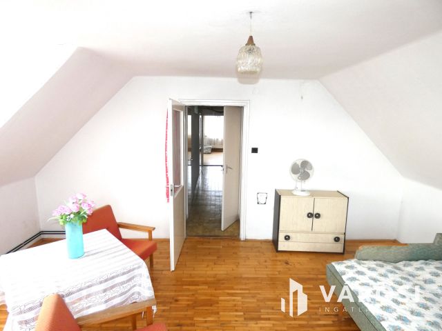 Nagycsaládos otthon Tapolcán – 160 m², 5 szoba, 2 fürdő