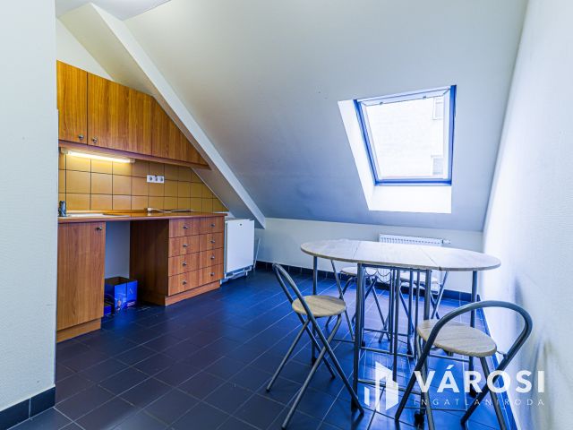 Panorámás irodahelyiség a III. kerületben