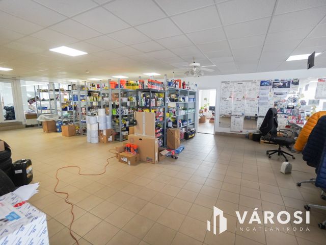 Sokoldalú ipari ingatlan Vértesszőlősön!