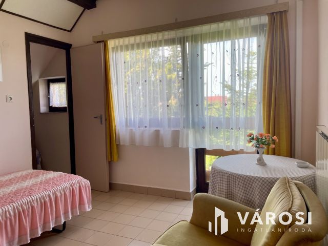 Kétgenerációs családi ház , sok lehetőséggel