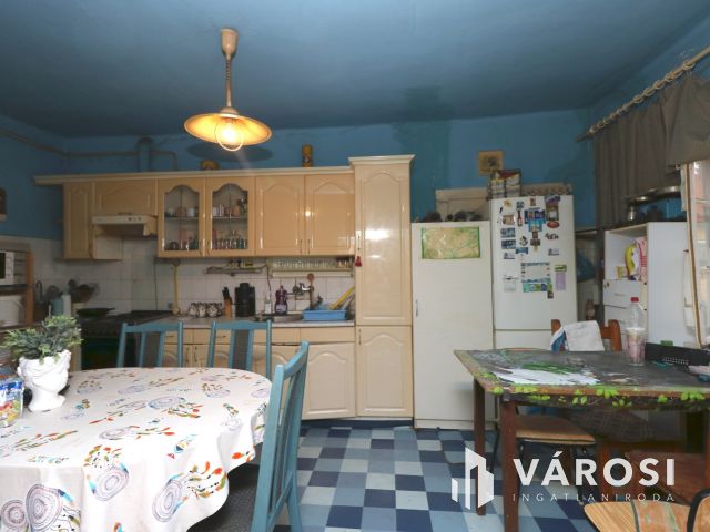 Két ház egy áráért a belvárosban