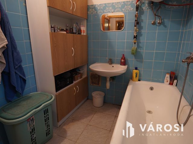 Átlagos állapotú, családi ház Sormáson