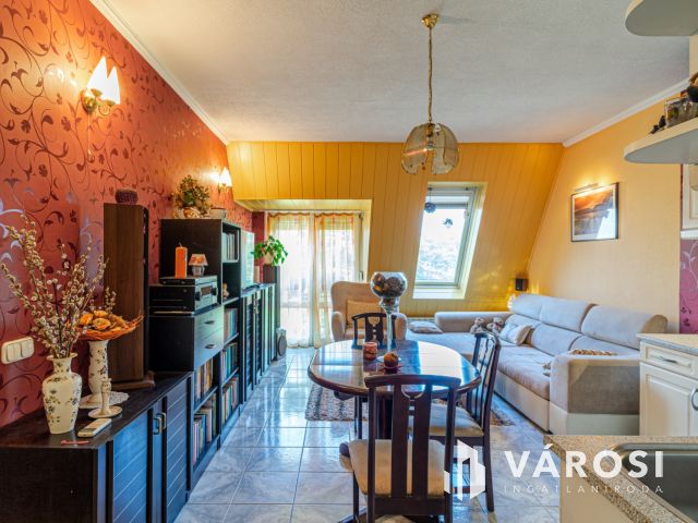 Felhők felett Móravárosban