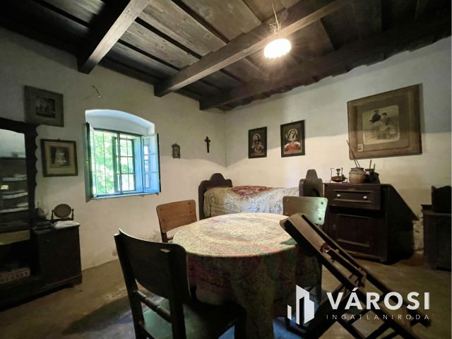 Autentikus parasztház– külön vendéglátóegységgel Dégen!