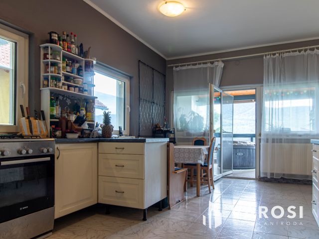 Panorámás otthon Pilisborosjenőn