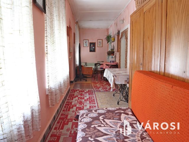 Polgári jellegű családi ház a Békési Gyógyfürdő közelében