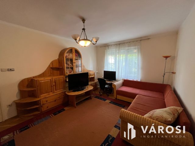 Debrecen, Egyetem melletti jó lakás jó helyen!