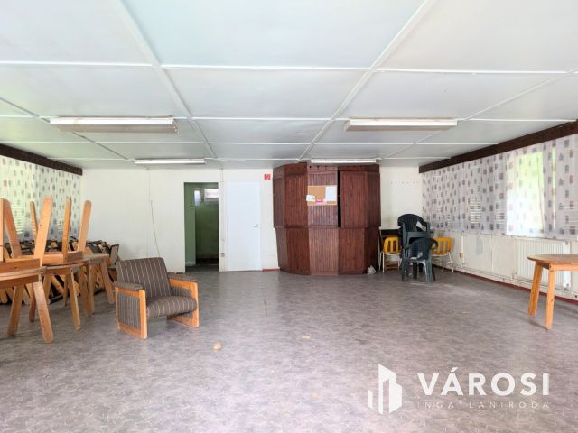 Nyaralókomplexum Szarvason-Kivételes Lehetőség a Vízparton!