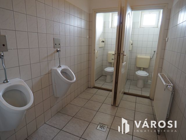 Tökéletes helyen, jó állapotú vendéglátó egység eladó!