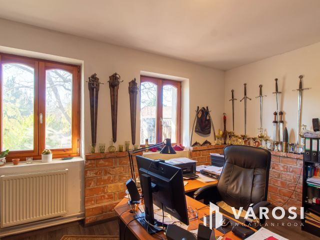 A múlt hangulata, a jelen kényelme Tinnyén