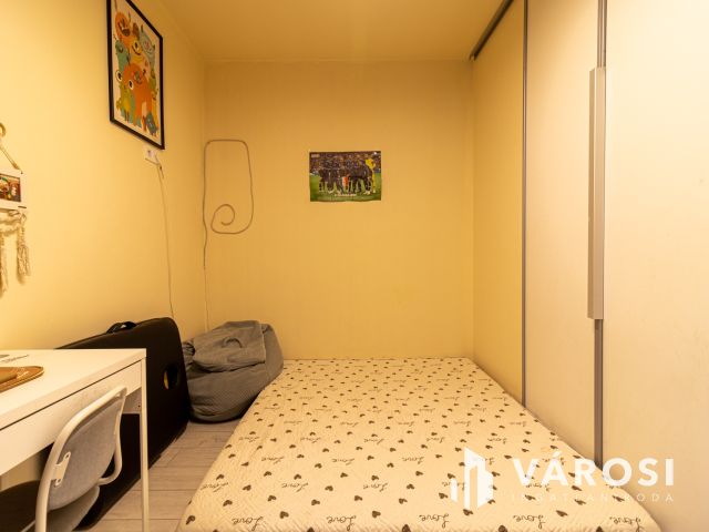 Felújított 77 m2-es erkélyes lakás a Hungária körúton!