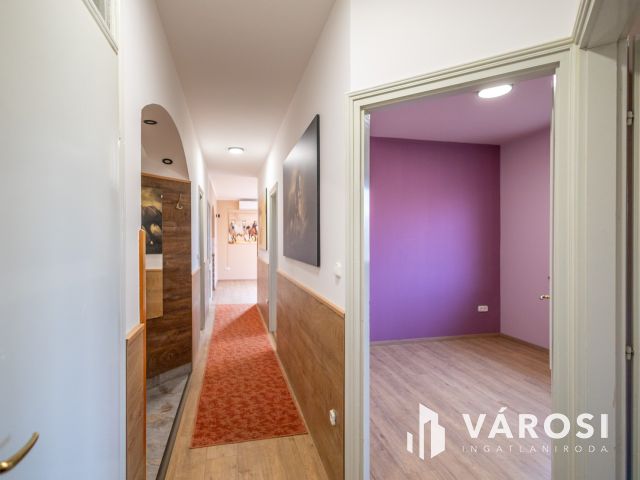 Kéznél a város, közel az autópálya – ideális lokáció