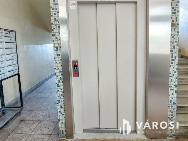 Pesterzsébeten 3 szobás, 67 m2-es, erkélyes, teraszos lakás