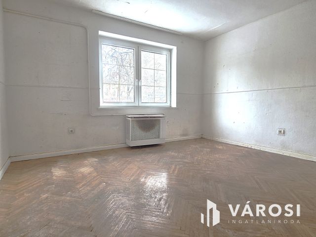 Kedvező árú, 68 nm-es vásártéri lakás