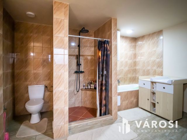 Eladó parasztház Sukorón