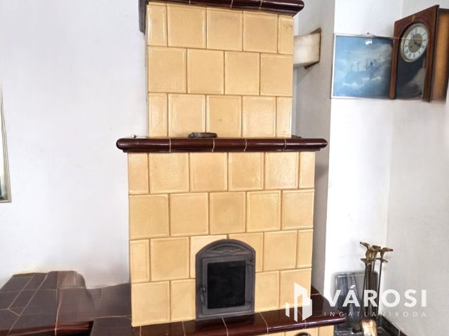 Madárcsicsergős otthon nagy kerttel – ház Debrecen határán