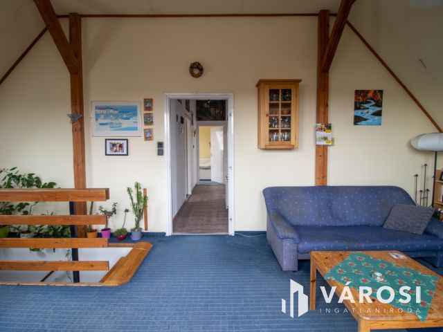 Kétlakásos ikerház Budapest XVI. kerület