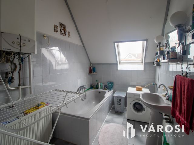 Kétlakásos ikerház Budapest XVI. kerület