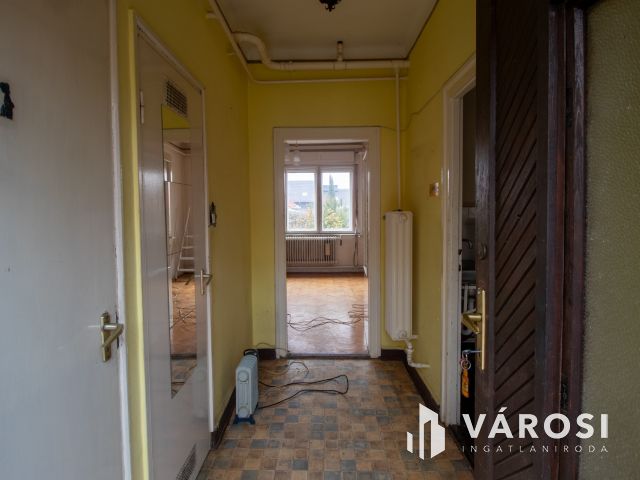 Kétlakásos ikerház Budapest XVI. kerület