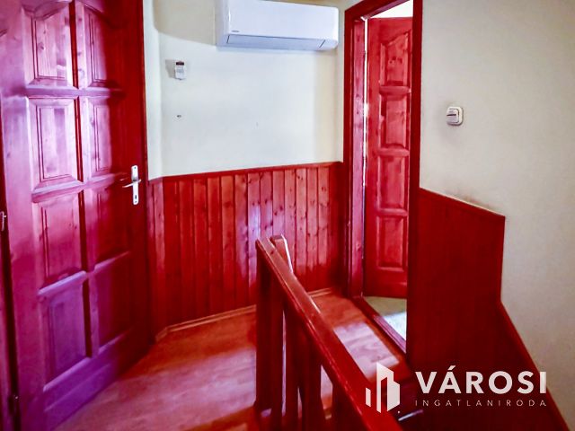 Hangulatos , otthonos családiház szigetszentmiklóson