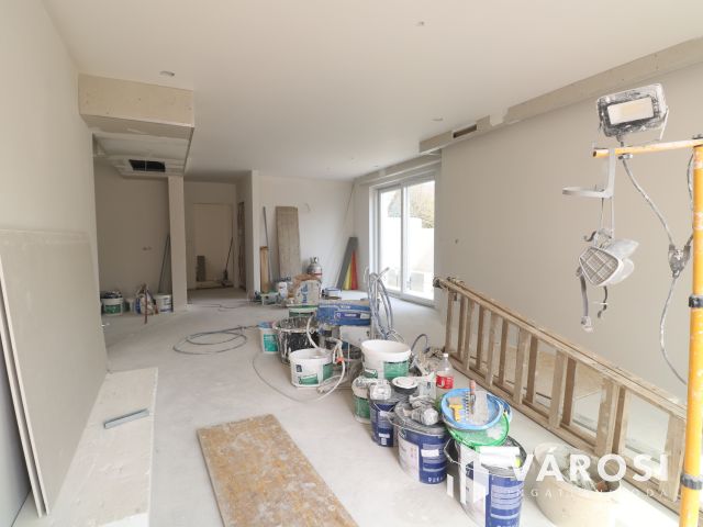 Baktói ikerház,minőségi kulcsrakész kivitelben.