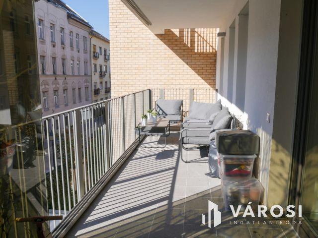 Új építésű három szobás lakás kiadó az I. kerületben