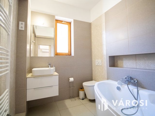 Fiatalos családi ház Mezőberényben