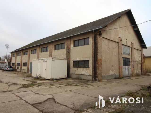 Kiadó raktár, üzlethelység Dorog belváros közelében