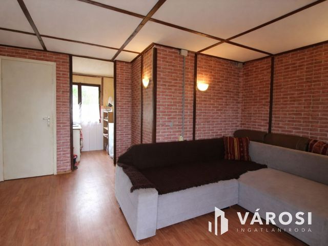 Ahol a csendnek hangja van – nyaraló panorámával Kőszegen