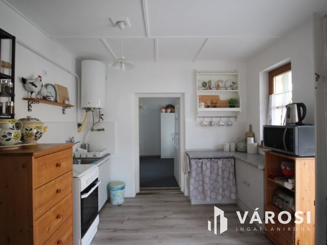 Felújított lakóház és apartmanok Bükön