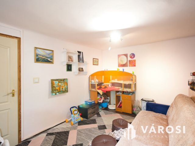 SZEGEDEN Móravároson családi házat kínálok