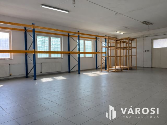 Szuper TELEPHELY lehetőség Debrecen-Déli ipari részén!