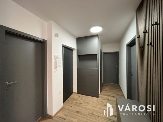 Óriási Terasz! Új Penthouse Lakás A Nyulason kiadó!