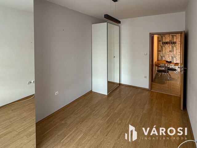 Újszerű állapotú modern lakás Zuglóban